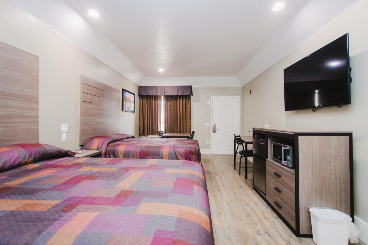 Palace Inn Beltway 8 & Westview Хьюстон Экстерьер фото