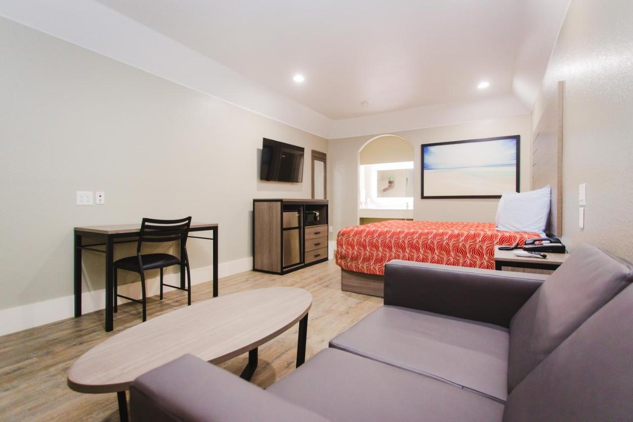 Palace Inn Beltway 8 & Westview Хьюстон Экстерьер фото